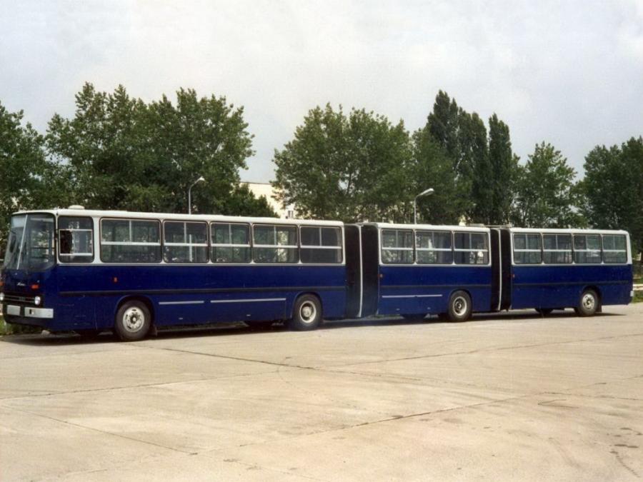  Ikarus 293 1988 года  (фото 2 из 4)